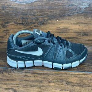 Men's Nike Flex Show TR3. Shoes Size 7.5